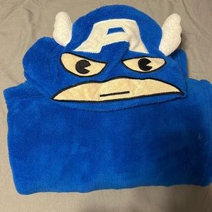 Captain America hooded throw